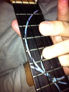 ring finger is on 2string